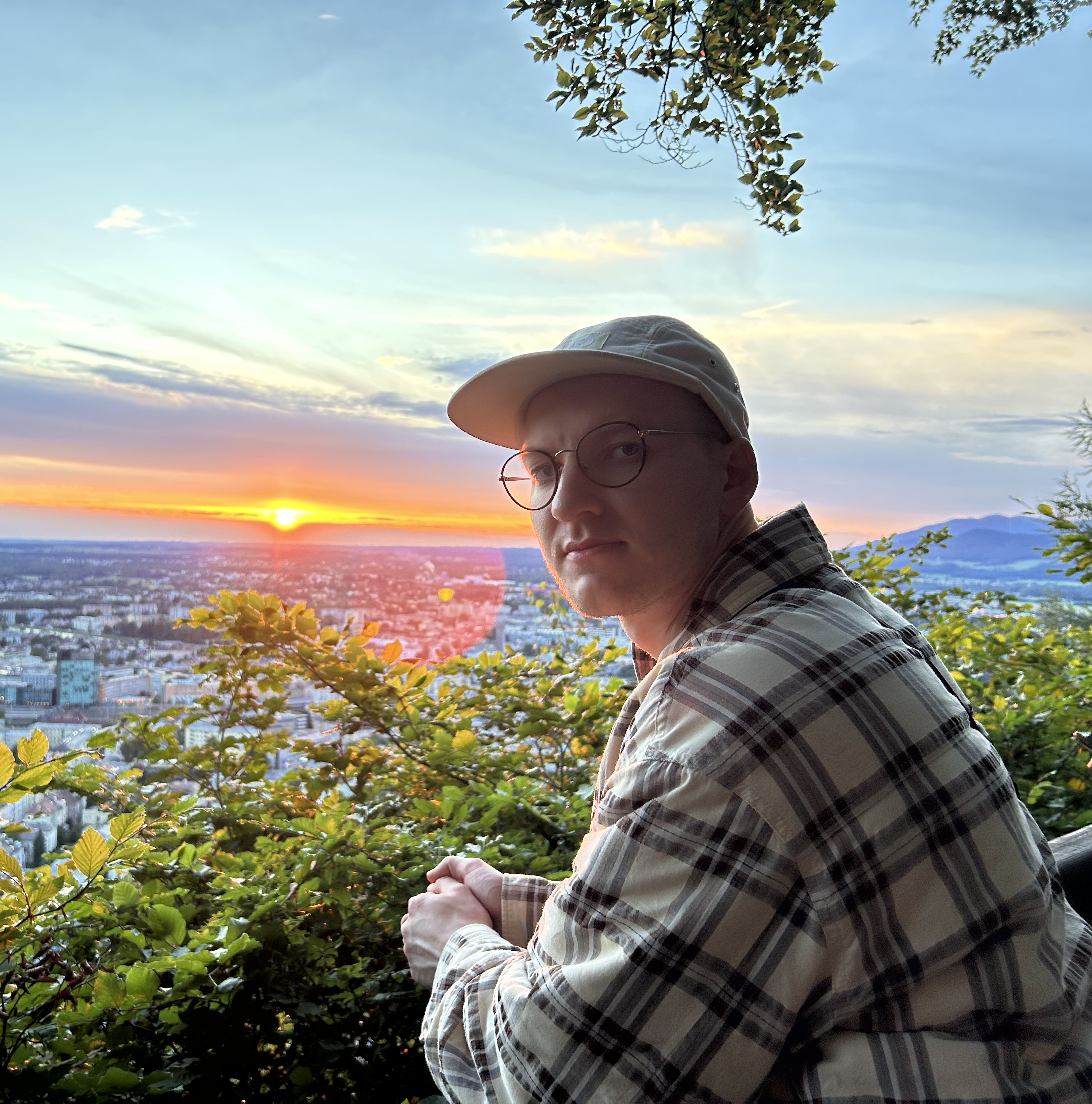 A picture of Cool Name